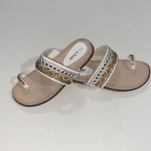 Used sandals